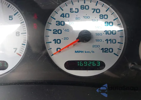 2002 Dodge Intrepid Es z USA, uszkodzony, nr VIN 2B3HD56M52H234147